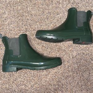 Chelsea Hunter boots!